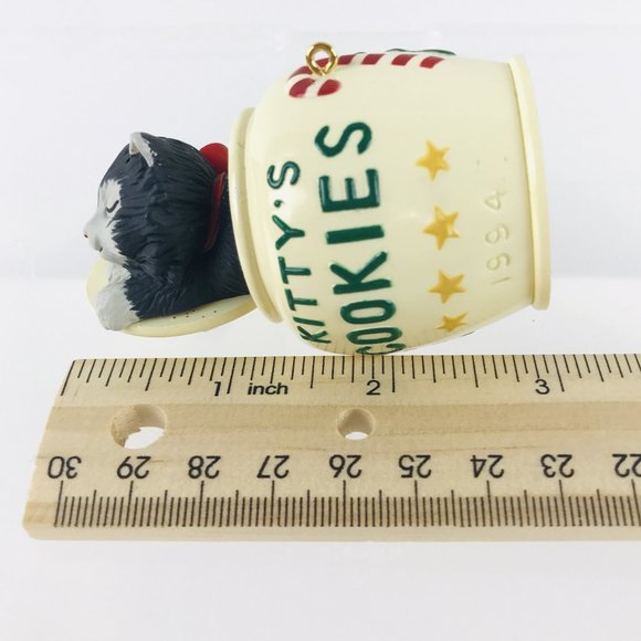 1994 Hallmark Keepsake "Cat Naps" Christmas Ornament Kittys Cookies Jar - Picture 7 of 7